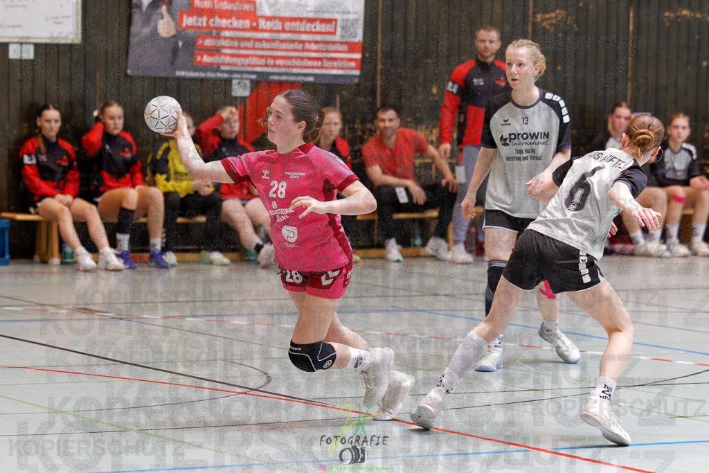 Hessenmeisterschaft wJC - Spiel um Platz 3; TuS Kriftel - SG Schenklengsfeld | Hessenmeisterschaft wJC - Spiel um Platz 3; TuS Kriftel - SG Schenklengsfeld am 22.03.2025 in Biedenkopf (Sporthalle Lahntalschule)Photo © 2025 - Jörg Heinrich - Realisiert mit Pictrs.com