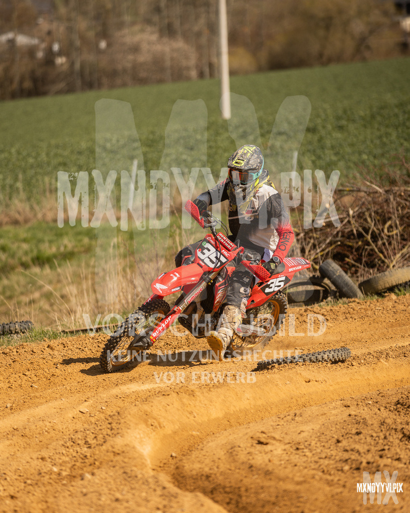 866A3746 | mxndyyvipix