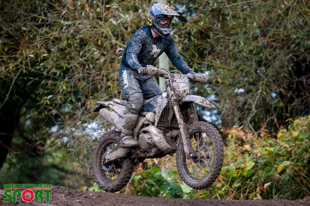 OpenTrack2024_Sonntag_Hobbyfahrer_051 | Bildergalerie von Sport-Ereignissen aber auch von weiteren spannenden Dingen - nicht nur vom Niederrhein. In Anlehnung an den bekannten Spruch von Hanns Dieter Hüsch heißt das Motto: "Niederrhein ist überall".  - Realisiert mit Pictrs.com