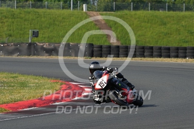 2024_05_19_PBK_43867 | Sportfotografie; SlowMotion; Video; Rennstrecke; Hafeneger; Speer; Racing; RSE; BMW; CBO; Trackday; Motorsportarena; Hockenheimring; Brno; Most; Barcelona; Valencia