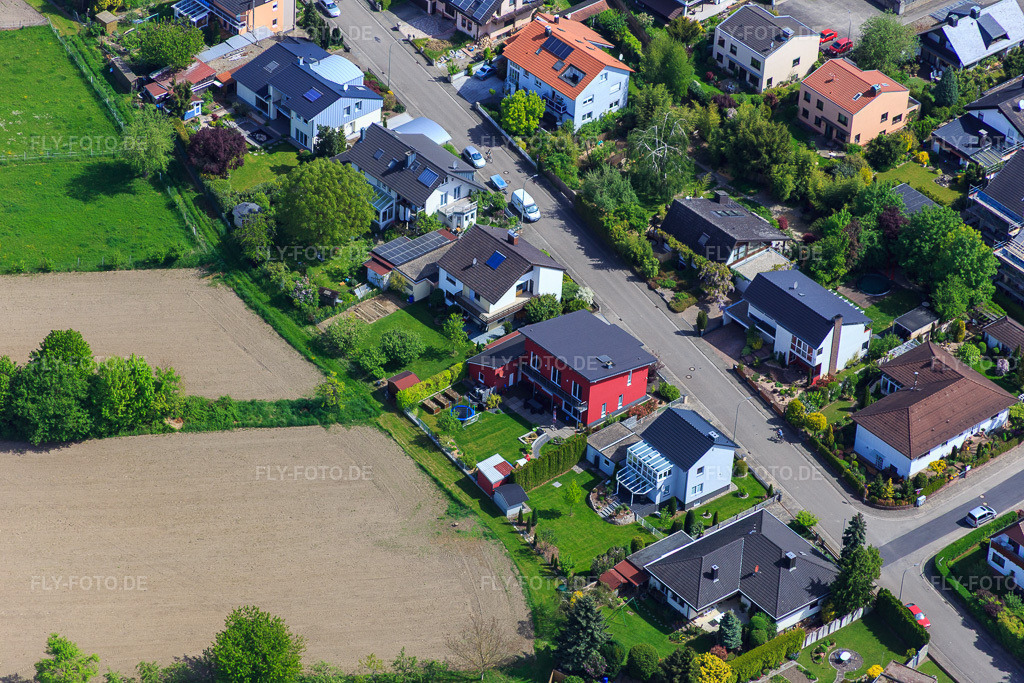 Luftbild: Konrad-Adenauer-Ring in Hagenbach im Bundesland Rheinland-Pfalz in Deutschland. Foto: IMG_078516.jpg vom 08.05.2015 durch Werner Riehm/FLY-FOTO.de