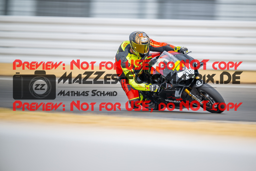 MaZZes-Fotomatrix-20260809-585184 | R1