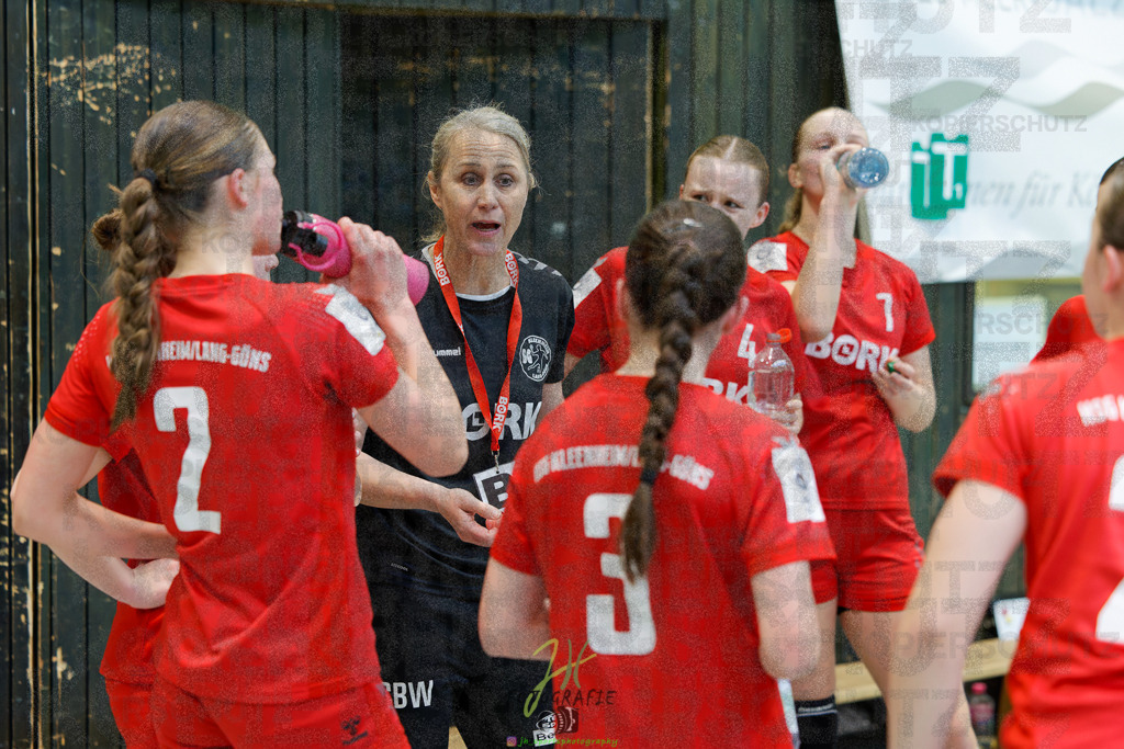 Hessenmeisterschaft wJC - Finale; HSG Kleenheim - HSG Weiterstadt/ Braunsh.Worf. | Hessenmeisterschaft wJC - Finale; HSG Kleenheim - HSG Weiterstadt/ Braunsh.Worf. am 22.03.2025 in Biedenkopf (Sporthalle Lahntalschule)Photo © 2025 - Jörg Heinrich - Realisiert mit Pictrs.com