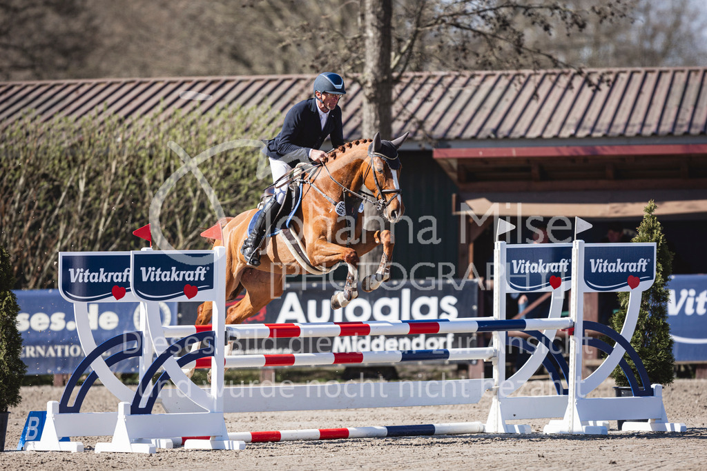 250408_Mühlen_SprPf-A2-297 | Deine schönsten Turniermomente als professionelle Fotos! Entdecke hochwertige Pferdesport-Fotografie im Online-Shop. Jetzt Fotos finden & bestellen!