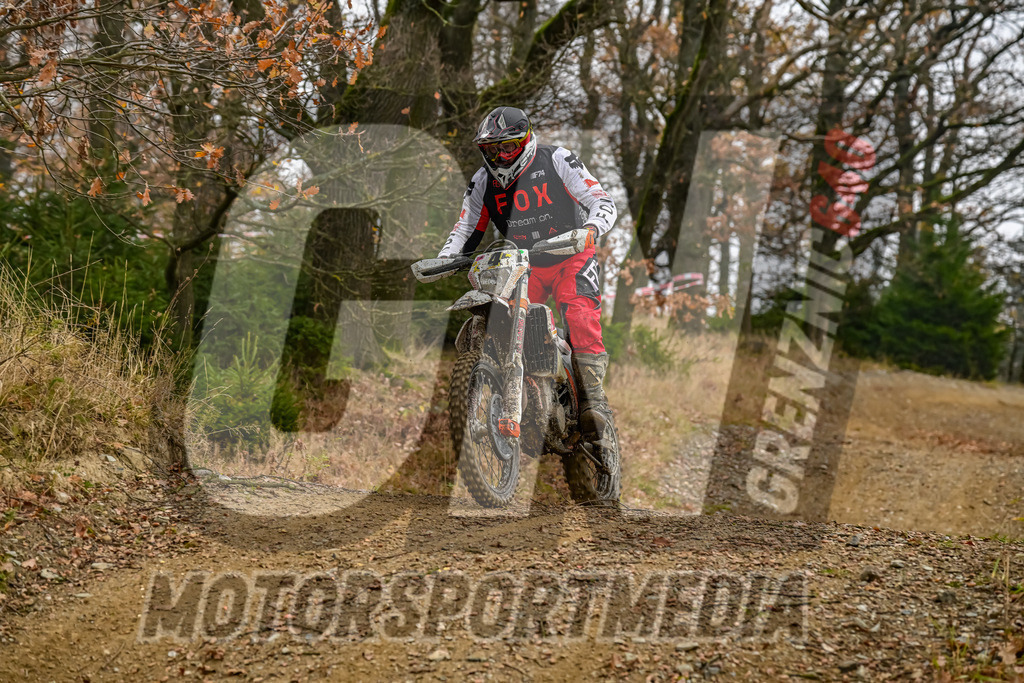 NZ8_4125 | grenznic640