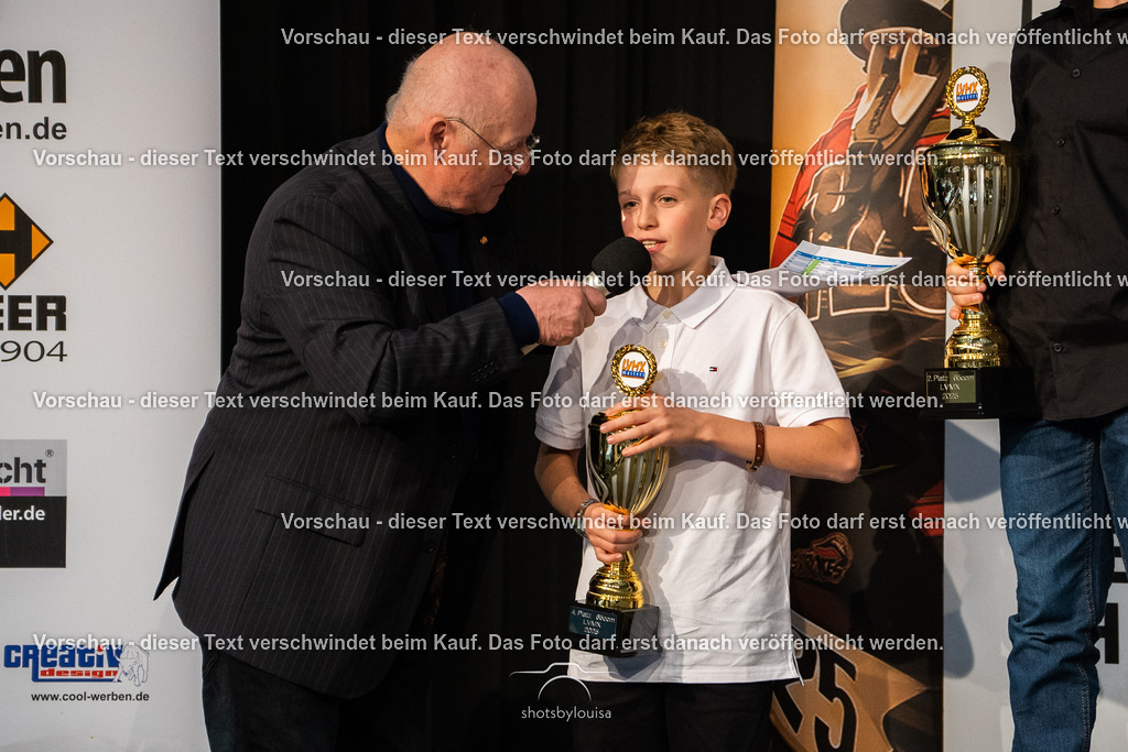 11_15_MeistereherungMXBB-7959 | Sportfotografin aus Berlin-Brandenburg mit Fokus auf Motocross. Ich halte deine sportliche Leistung und echte Emotionen auf und neben der Strecke professionell fest. Entdecke die Fotos von deinem Rennen und bestelle sie direkt hier im Shop.