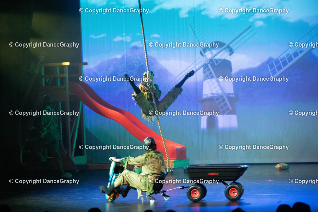 GPHY1816 | DanceGraphy - Realisiert mit Pictrs.com