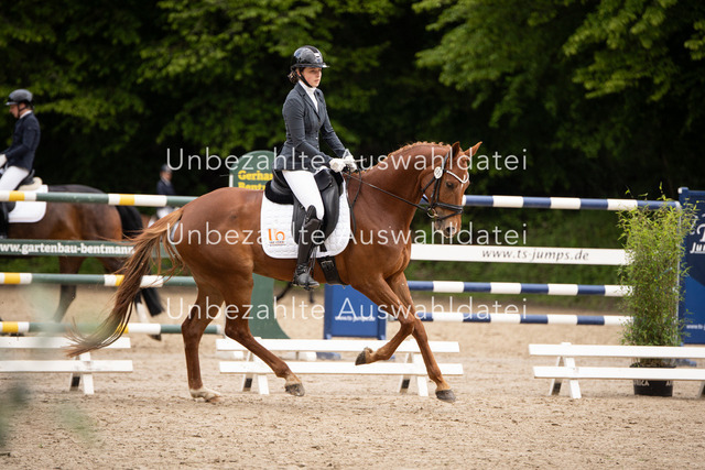 Bad_Meinberg_03347 | saradresslerfotografie - Realisiert mit Pictrs.com