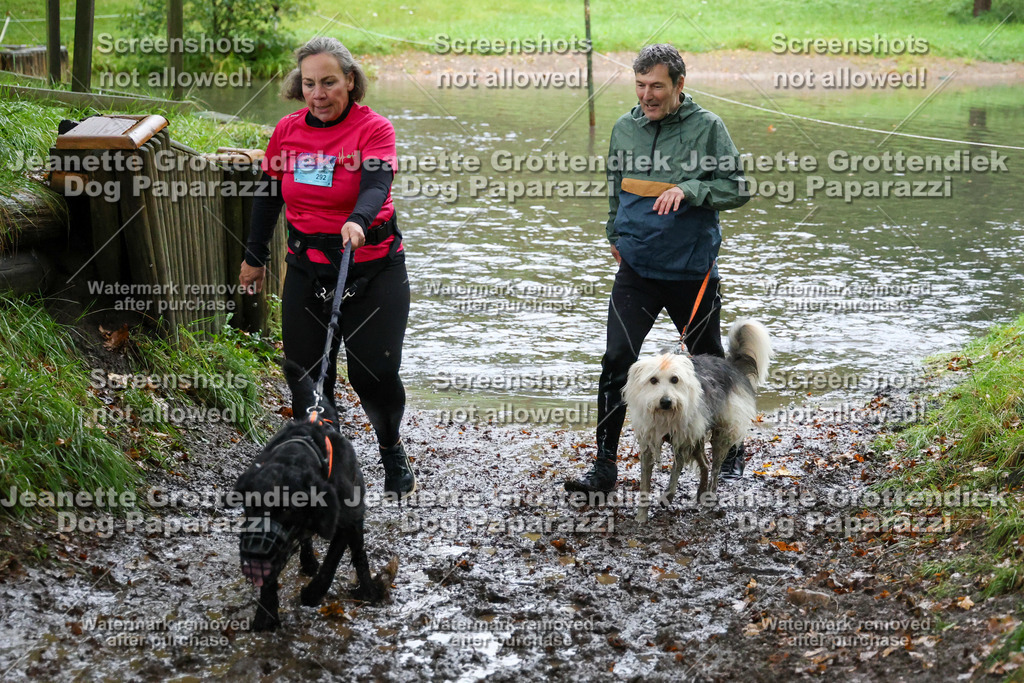 Dog Paparazzi -  SD1026-8320 | Dog Paparazzi Jeanette Grottendiek Fotografie & Videografie - Realisiert mit Pictrs.com