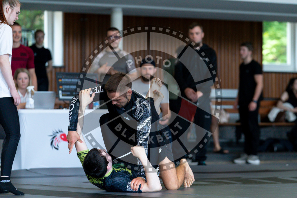 20240608PBB00827 | Fighters compete during the ILLCS VII summer edition luta livre competition in Hannover, Germany, on June 8, 2024.