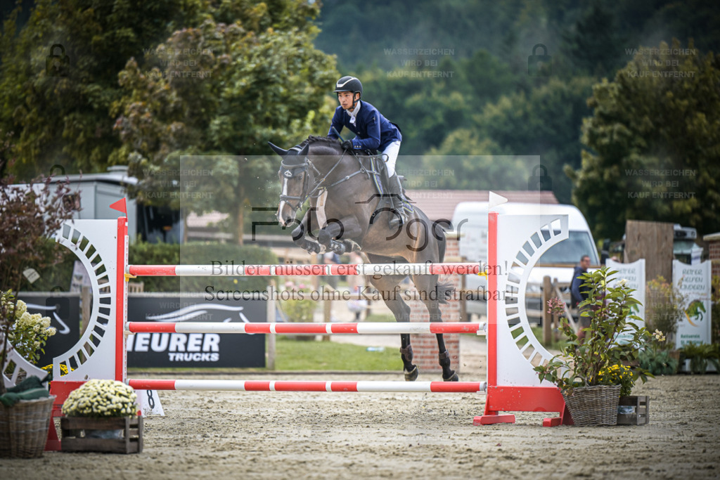 DOS_1498 | Entdecke hochwertige Reitturnierfotos von Foto Oger. Professionell, emotional und authentisch – jetzt Lieblingsmomente im Shop bestellen. - Realisiert mit Pictrs.com