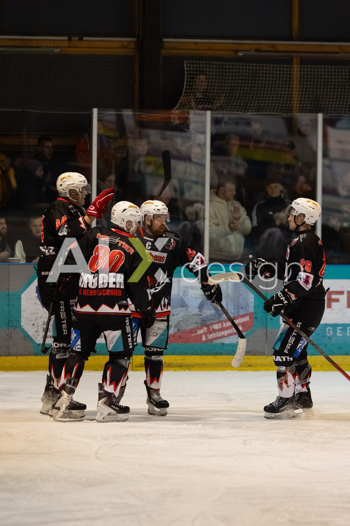Eishockey I Herren I Saison 2025-2026 I Regio League | 3. Liga Regular Season Gr. 1 ZS | Men I 17. Spieltag I EHC Herrischried - HC Wohlen Freiamt I 01.02.2026 | Hochwertige Sportfotos kaufen & lizenzieren für Medien, Vereine, Agenturen & Sportler:innen. Entdecke professionelle Sportfotografie im Bildshop von Alexander Franzen. - Realisiert mit Pictrs.com