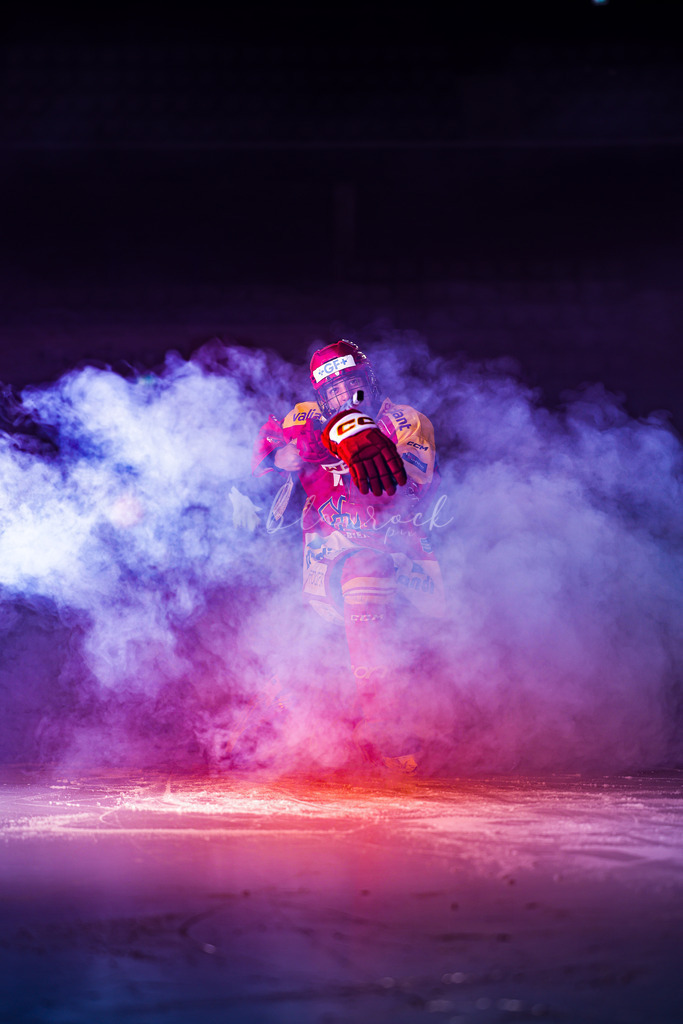 701A6023Shooting | Sportbilder, Sportfotograf, Hochzeits- und Eventfotografin, Flugshows, Portraits und Tiershooting, Aviation, Downhill, Nationalleague, Swissleague, International