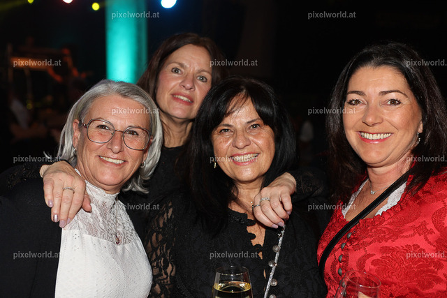 Landjugenball - 70 Jahre Landjugend Bezirk Feldkirchen | Bildershop von pixelworld.at - Realisiert mit Pictrs.com