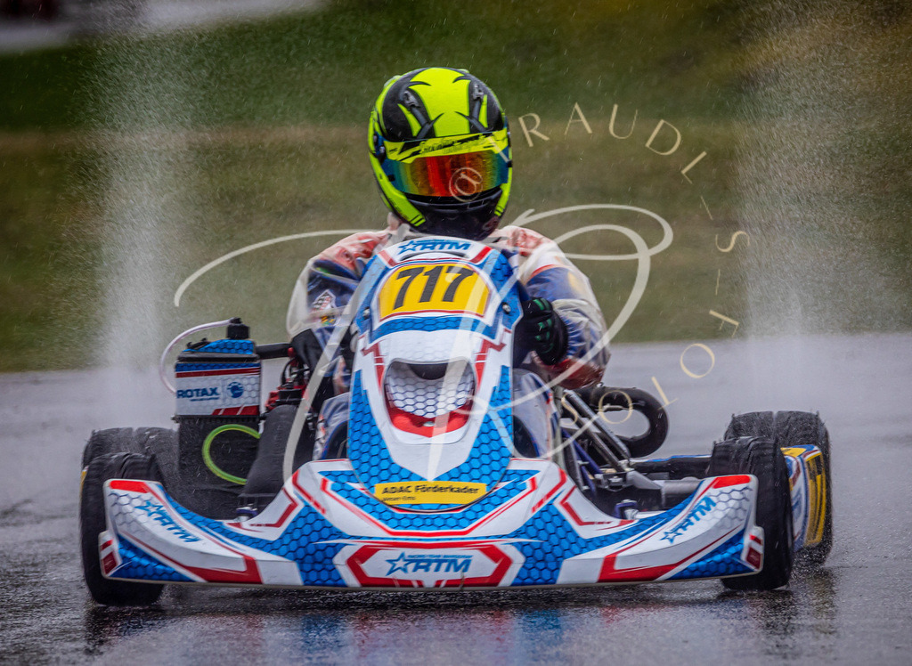 5d0fa642f3d543f2bab5505cc6eb1914 | traudl_s_fotos