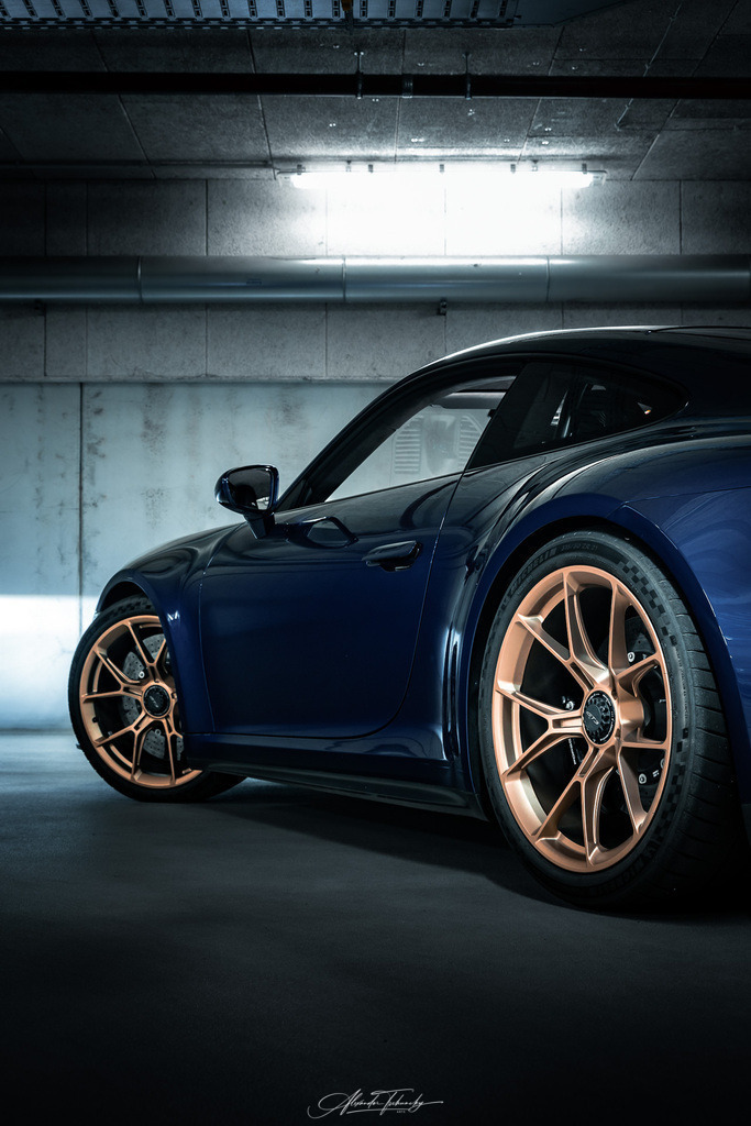 R6AT6641 _Alexander Tschuncky | Entdecken Sie die faszinierende Welt von Alexander Tschuncky Arts: Kreative Fotografie, atemberaubende Automobilkunst und hochwertiger Bilderdruck. Lassen Sie sich inspirieren! - Realisiert mit Pictrs.com
