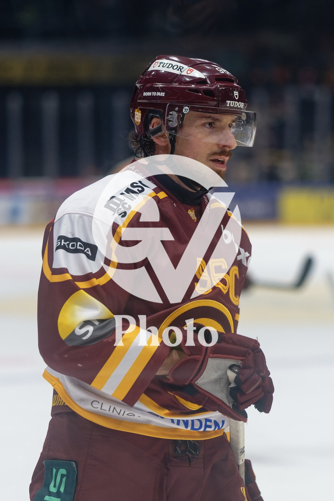 National League - Geneve-Servette HC v EV Zug | Noah Rod (96 Geneve-Servette HC) portrait (headshot/close up)  during the National League match between Geneve-Servette HC and EV Zug at Les Vernets in Geneva, Switzerland