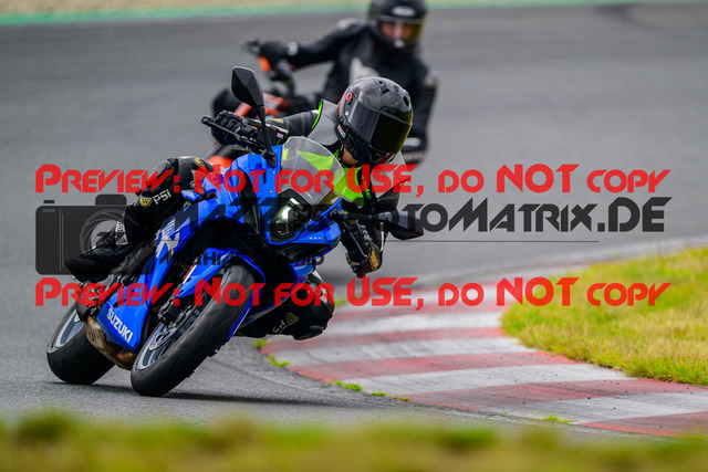 MaZZes_FotoMatrix_240724_6007705_5119 | GRUEN