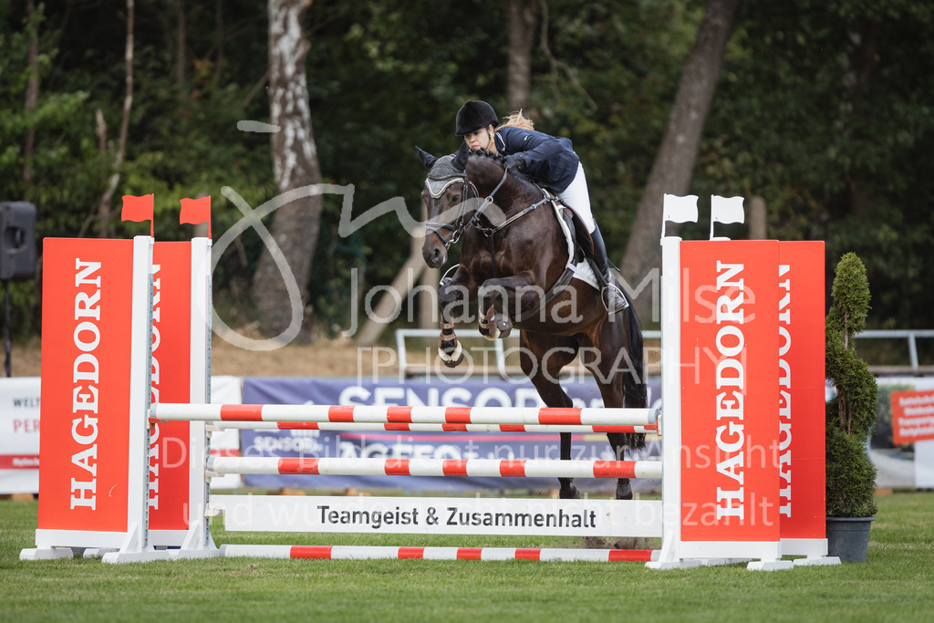 220714_LC_Stil-A2-244 | Deine schönsten Turniermomente als professionelle Fotos! Entdecke hochwertige Pferdesport-Fotografie im Online-Shop. Jetzt Fotos finden & bestellen!