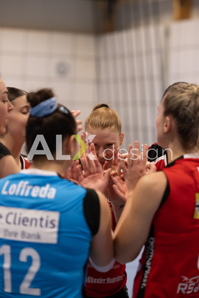 Volleyball I Frauen I Saison 2025-2026 I Volleyball NLA | Women I 1/4 Finals I  BIWI VFM - VC Kanti Schaffhausen I 01.03.2026 | 3 Sydney Cole (USA) (VC Kanti Schaffhausen) – Pass / Zuspiel - Realisiert mit Pictrs.com