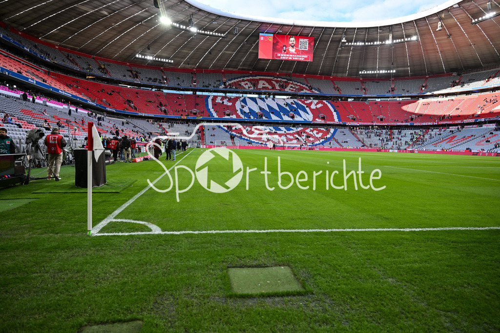 FC Bayern München - Borussia Dortmund | MUNICH, GERMANY - OCTOBER 18: the allianz arena before the bundesliga match between FC Bayern Munich vs. Borussia Dortmund on matchday 7 at Allianz Arena on October 18, 2025 in Munich, Germany / DFL REGULATIONS PROHIBIT ANY USE OF PHOTOGRAPHS AS IMAGE SEQUENCES AND/OR QUASI-VIDEO