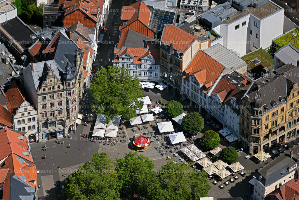 4036435 | Der Kohlmarkt ist ein zentraler Marktplatz in Braunschweig. Er gehört zu den ältesten Siedlungsgebieten innerhalb der Stadt und liegt im Weichbild Altstadt