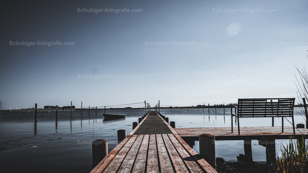 Holzsteg | Holzsteg ins Meer - Realisiert mit Pictrs.com