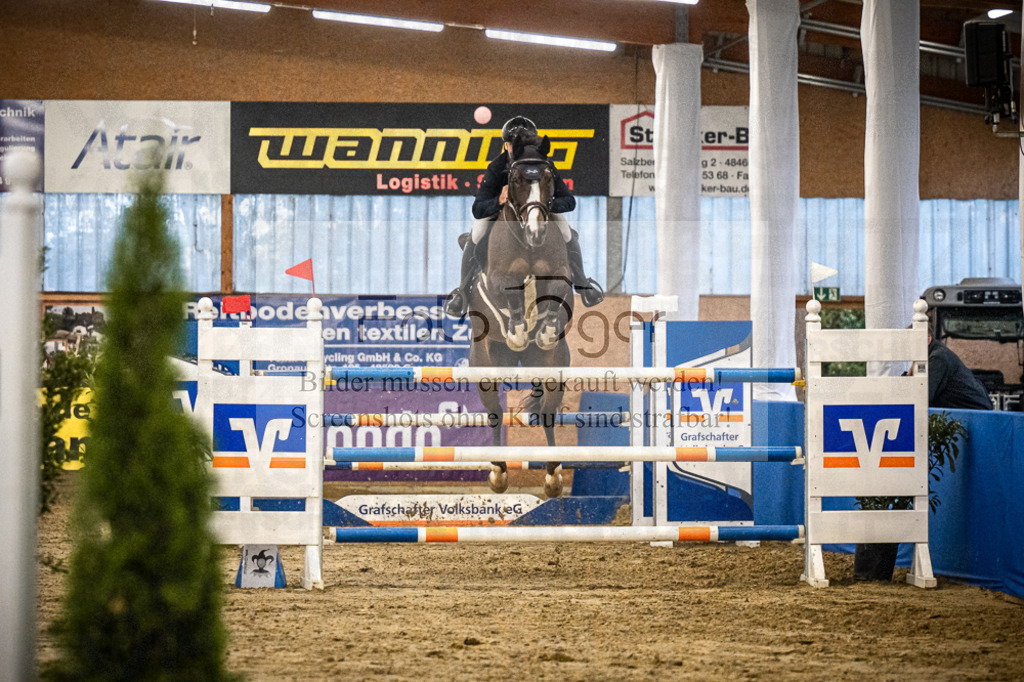 DOS_0550 | Entdecke hochwertige Reitturnierfotos von Foto Oger. Professionell, emotional und authentisch – jetzt Lieblingsmomente im Shop bestellen.Deutschlandweite Turnierfotografie. - Realisiert mit Pictrs.com