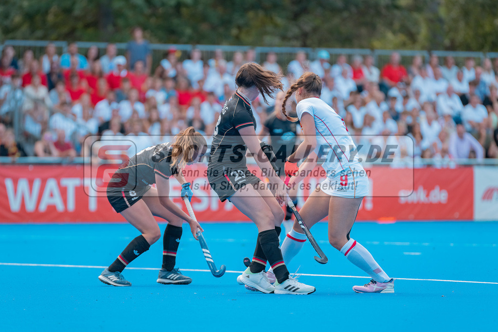 HK_20230715_102745 | Euro Hockey WU18 SF2 Spain vs Germany Championship Girls &amp; Boys am 15.7.2023 CHTC , Krefeld ,