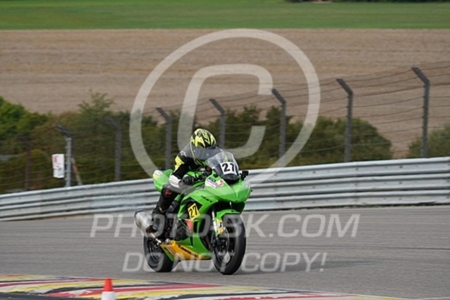 2023_09_19_PBK_21640 | Sportfotografie; SlowMotion; Video; Rennstrecke; Hafeneger; Speer; Racing; RSE; BMW; CBO; Trackday; Motorsportarena; Hockenheimring; Brno; Most; Barcelona; Valencia