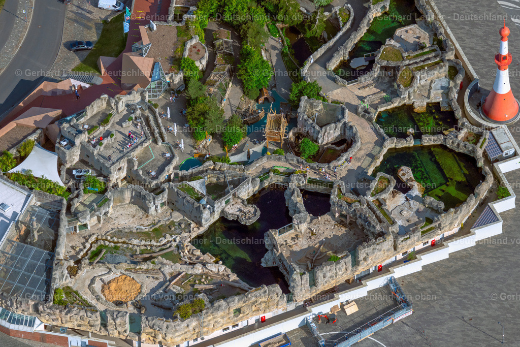 4030239 | BREMERHAVEN 01.06.2020 Zoogelände "Zoo am Meer" in Bremerhaven im Bundesland Bremen, Deutschland. // Zoo grounds Zoo on Meer in Bremerhaven in the state Bremen, Germany. Foto: Gerhard Launer