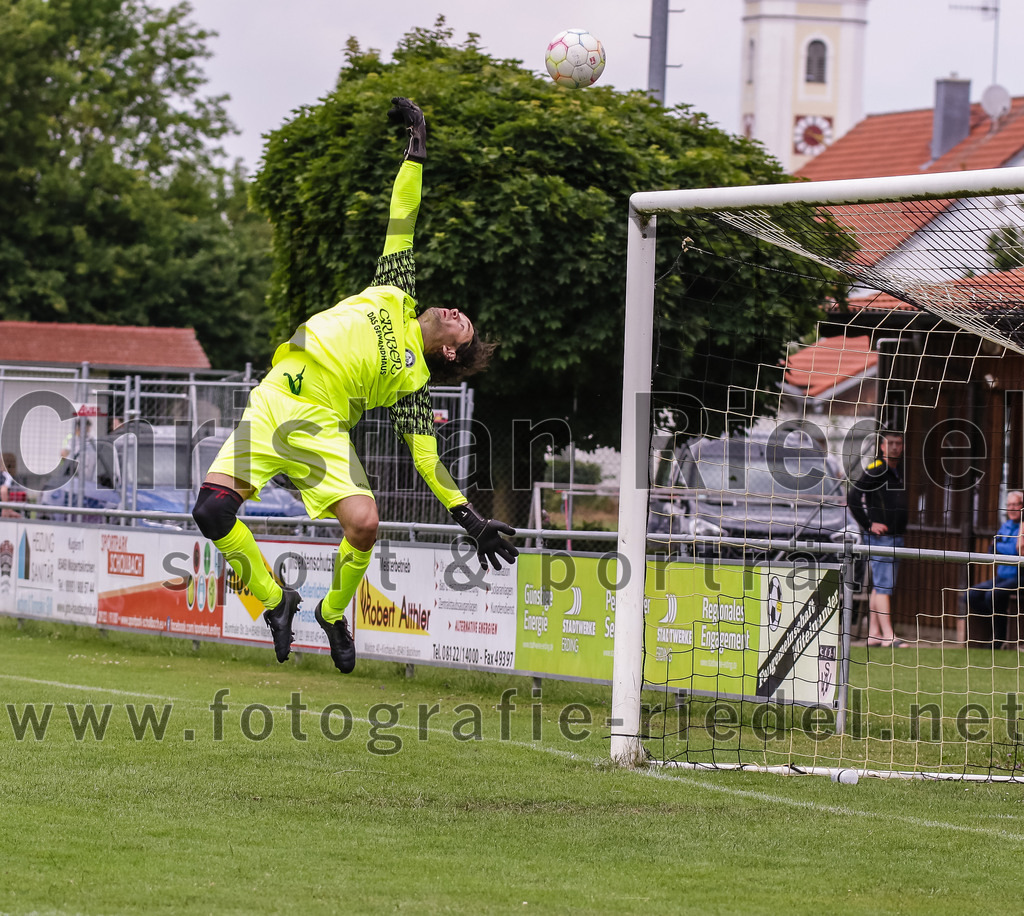 2023-07-02_039_SV_Walpertskirchen_II_gegen_FC_Herzogstadt_II | Walpertskirchen, Deutschland, 02.07.2023:
Fußball, A-Klasse 2023 / 2024, Testspiel, SV Walpertskirchen II gegen FC Herzogstadt II, Endergebnis: 2:0

Foto: Christian Riedel / fotografie-riedel.net