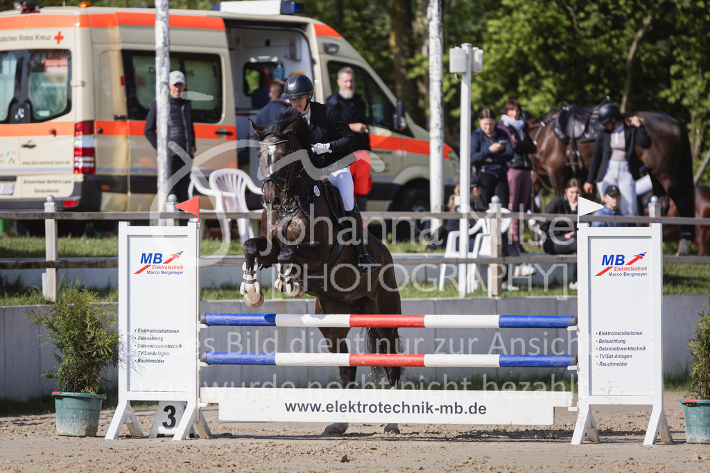 250503_SpengeW_A2-Spr-660 | Deine schönsten Turniermomente als professionelle Fotos! Entdecke hochwertige Pferdesport-Fotografie im Online-Shop. Jetzt Fotos finden & bestellen!