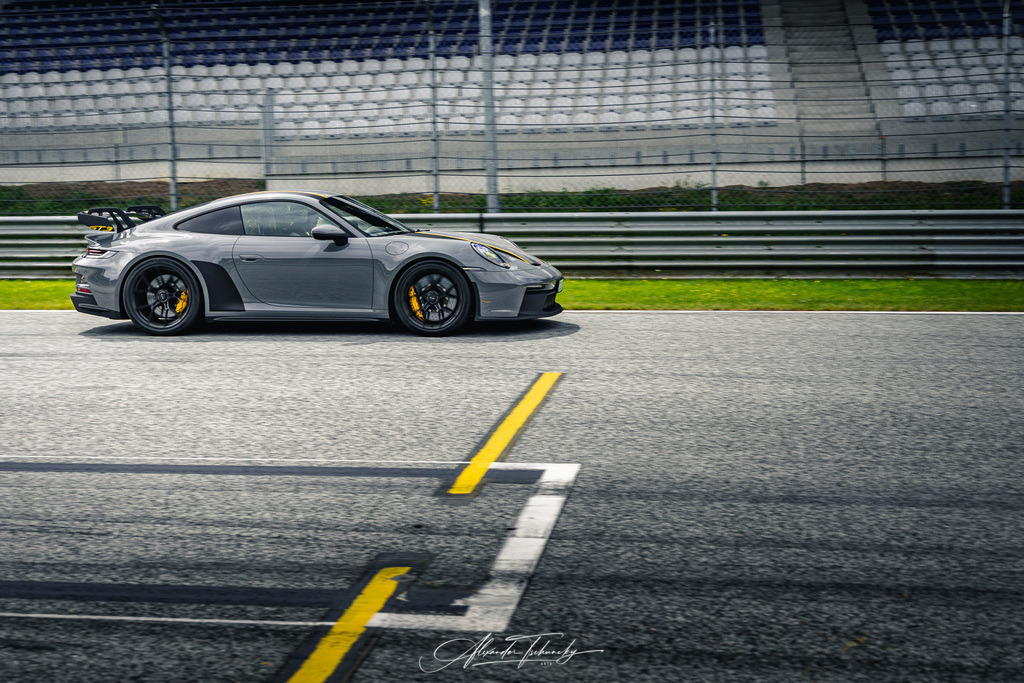 R6AT2507 _Alexander Tschuncky | Entdecken Sie die faszinierende Welt von Alexander Tschuncky Arts: Kreative Fotografie, atemberaubende Automobilkunst und hochwertiger Bilderdruck. Lassen Sie sich inspirieren! - Realisiert mit Pictrs.com
