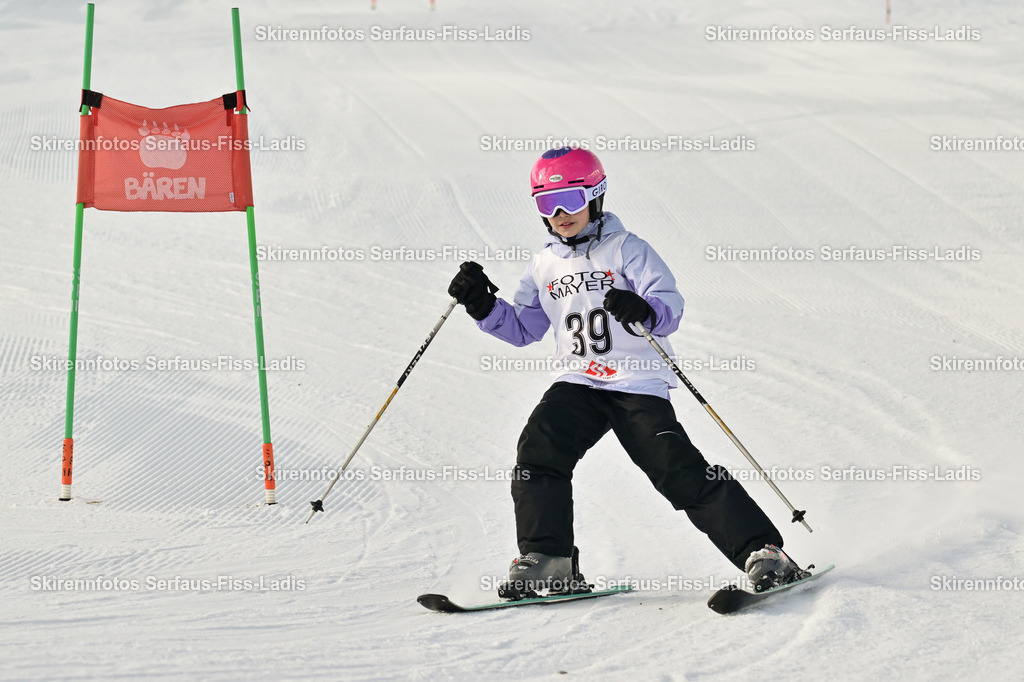 SRS_19.12.2025_0114 | SRS_19.12.2025_0114 - Realisiert mit Pictrs.com