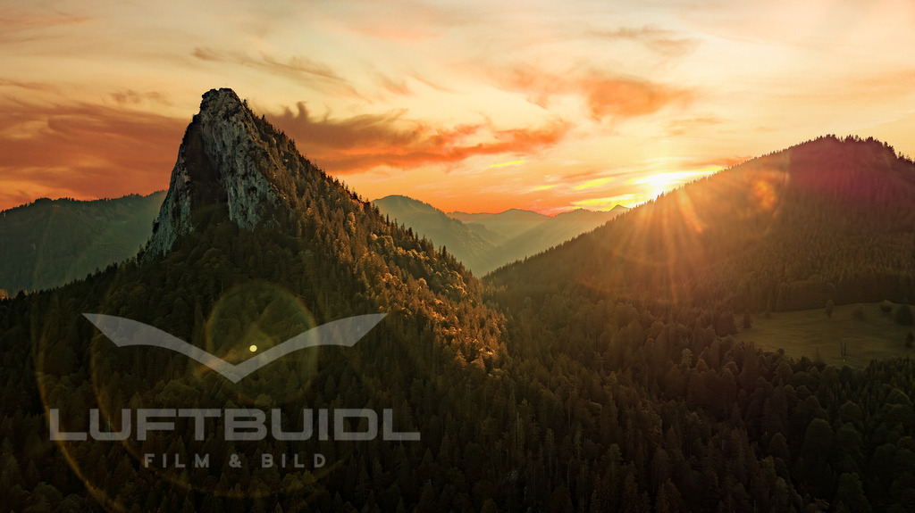 Leonhardstein, Hausberg Kreuths; S37 | LuftBuidl Tegernsee - Realisiert mit Pictrs.com