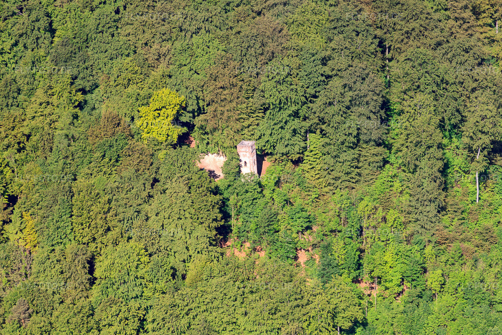 Luftbild: Rodeneckturm in Höxter im Bundesland Nordrhein-Westfalen in Deutschland. – Foto: IMG_65749.jpg vom 25.05.2014 durch Werner Riehm/FLY-FOTO.de – Auflösung des Originals: 4752 x 3168 px