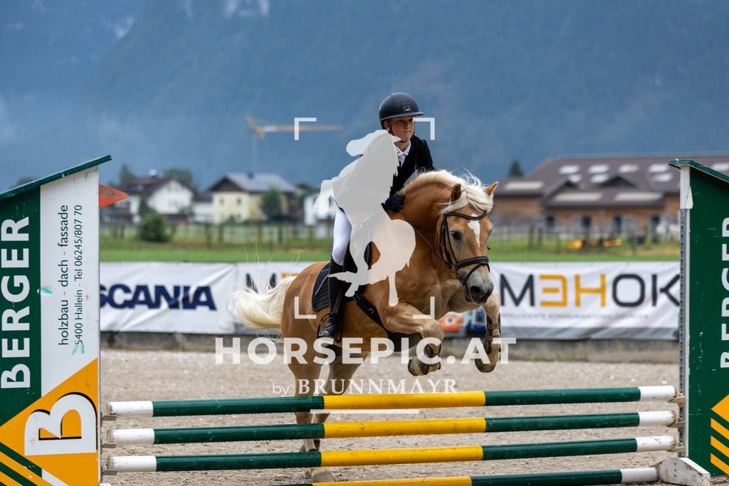 0P6A9682 | Willkommen bei Brunnmayr - Design & Fotografie – Ihrem Spezialisten für Reitturniere und Pferdeveranstaltungen in Oberösterreich, Salzburg und Bayern! Seit über 17 Jahren sind wir leidenschaftlich dabei.