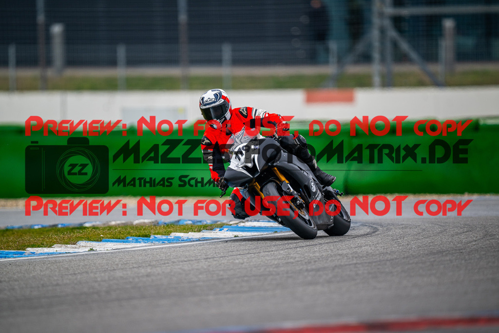 MaZZes_Fotomatrix_20240317_6007705_3554 | Fotograf Mathias Schmid
Sportfotograf,
Eventfotograf,
Hochzeitsfotograf,
Portraitfotograf