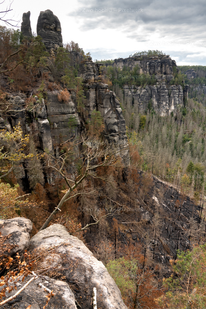 Obere_Affensteinpromenade_Bergfried_Bergfriednadel_Idagrotte | 2022-09-02_Waldbrandgebiete_2 - Realisiert mit Pictrs.com