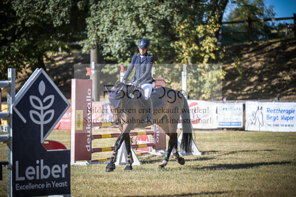 DOS_0307 | Entdecke hochwertige Reitturnierfotos von Foto Oger. Professionell, emotional und authentisch – jetzt Lieblingsmomente im Shop bestellen.Deutschlandweite Turnierfotografie. - Realisiert mit Pictrs.com