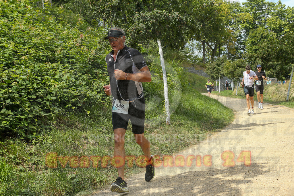 250824_1339_EX1_3170 | Sportfotografie im Rhein-Sieg Kreis, Köln, Bonn, NRW, Rheinland Pfalz, Hessen, etc. Unser Tätigkeitsfeld umfasst den Laufsport vom Volkslauf über den Marathon, Duathlon, Triathon bis zum Ultralauf wie Kölnpfad Ultra oder Schindertrail.