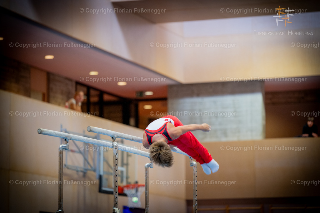 Promo-43 | "Fussifoto.com – Ihr Ansprechpartner für hochwertige Fotografie! Entdecken Sie kreative Bilder und professionelle Dienstleistungen. Kontaktieren Sie uns für Ihre Projekte!"