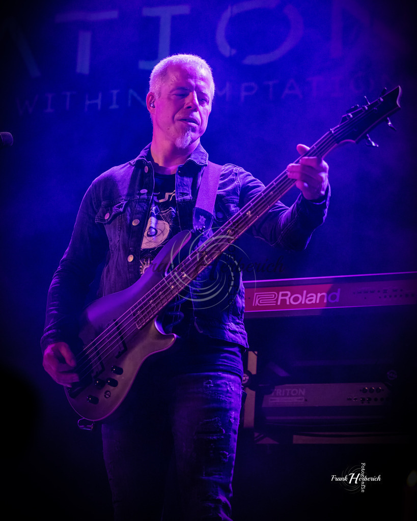 A Night In Temptation 06.03.2026 Erlenbach | Frank Herberich Fotografie, Frank Herberich, Fotografie, Hochzeit, Portrait, St. Peter Ording, Ording, Westerhever, Nordsee, Frank Fotografie, Hardheim,  Odenwald,Walldürn, Band,Eventfotografie - Realisiert mit Pictrs.com