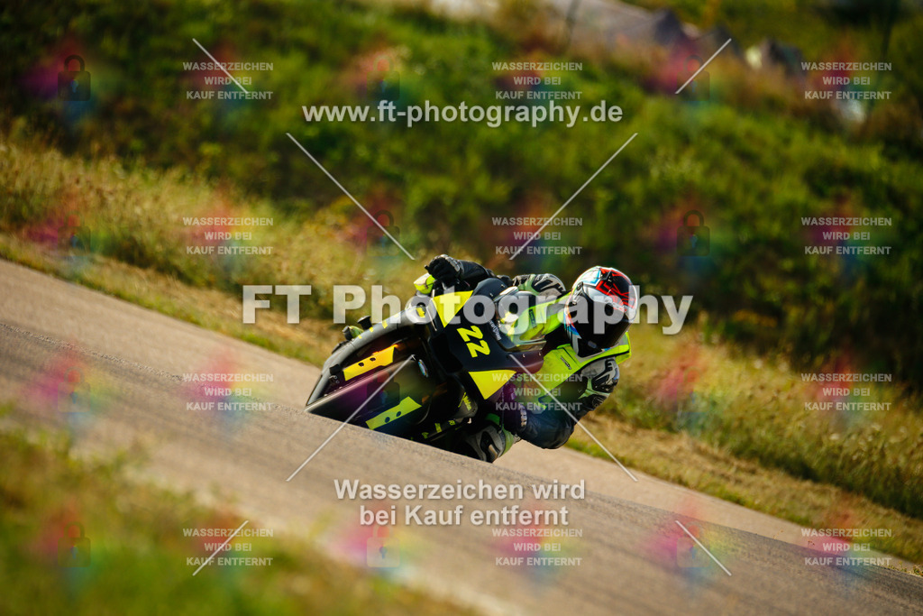 _MOT6115 | Hier findet Ihr Bilder von Touristenfahrten auf der Nürburgring Nordschleife oder von anderen Veranstaltungen die ich besucht habe. Viel Spass beim Durch Schauen 