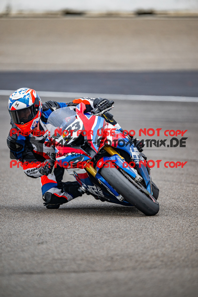 MaZZes_FotoMatrix_240702_6007705_7555 | GELB