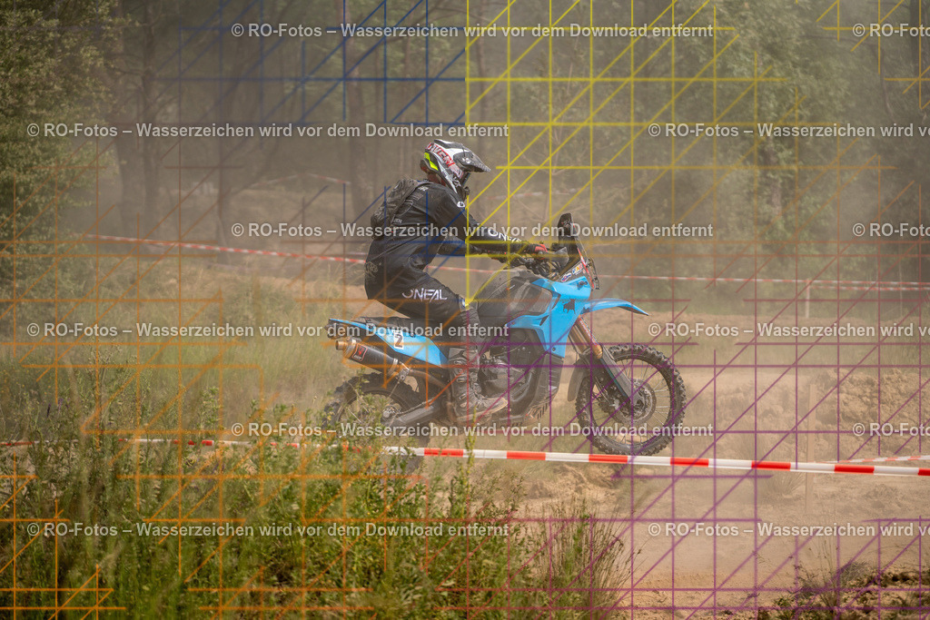 Niederwürzbach 3 Lauf-906 | Sportfotografie von RO-Fotos: Motorsport, Motocross, Enduro, Laufveranstaltungen und Triathlon. Professionelle Fotos von Sportlern und Events. - Realisiert mit Pictrs.com
