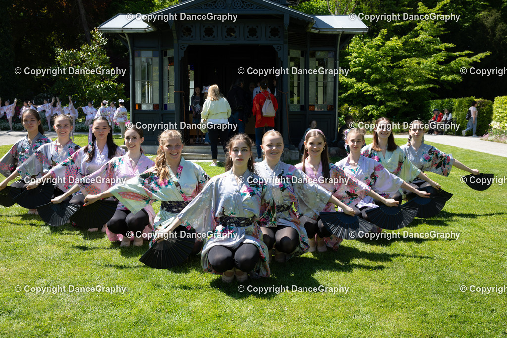 GPHY3941 | DanceGraphy - Realisiert mit Pictrs.com