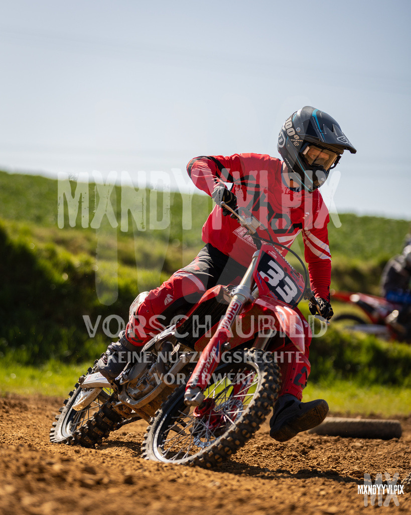 866A3296 | mxndyyvipix