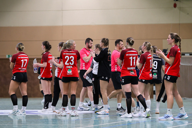 Handball I Damen I Saison 2025-2026 I Verbandsliga Süd I HSG Kalkberg 06 - MTV Dänischenhagen I 14.12.2025.212 | MTV Dänischenhagen - Realisiert mit Pictrs.com